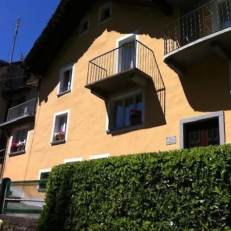 Casa Laura Ferienhaus Cevio